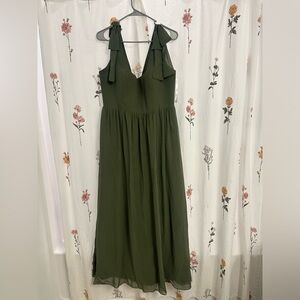 Revelry Bridesmaid Dress size 14 (petite length)